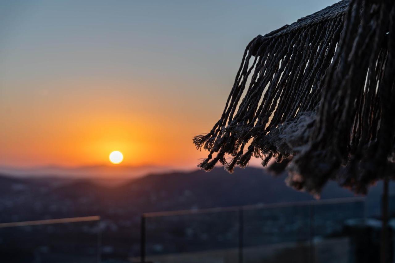 Makani Suites Ano Mera Exteriér fotografie
