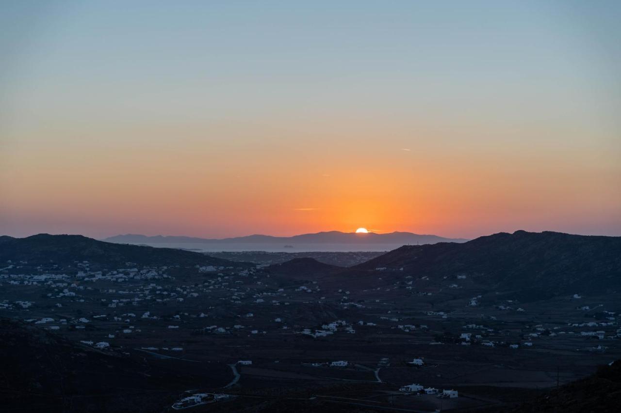Makani Suites Ano Mera Exteriér fotografie